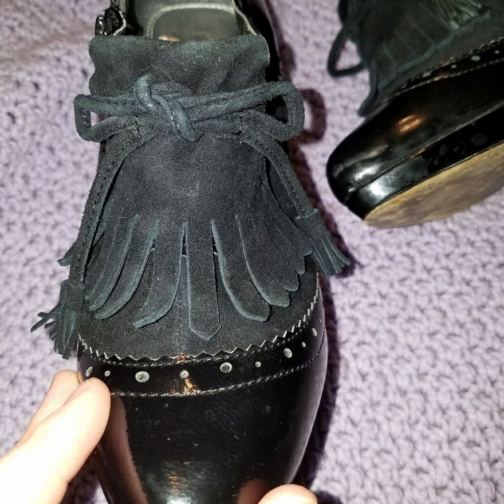 White House Black Market Bootie